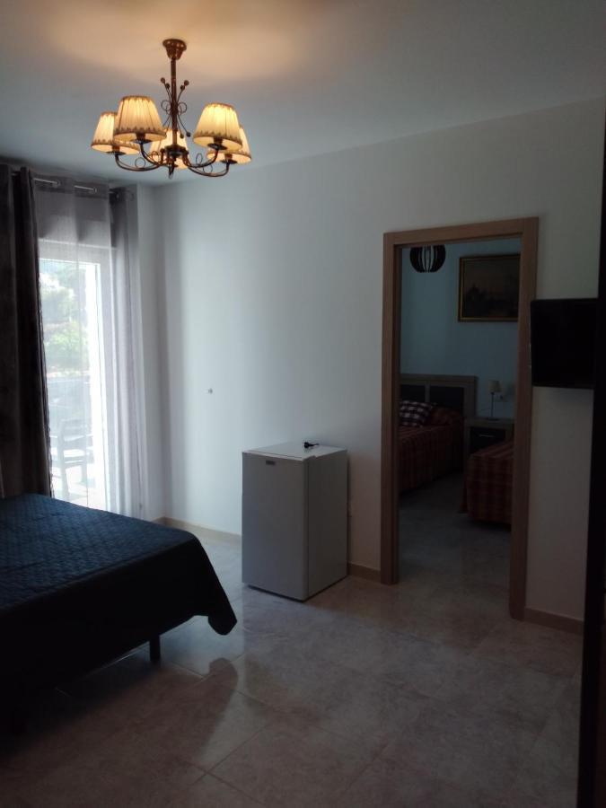 Hotel Boutique Los Pinos Dénia Esterno foto